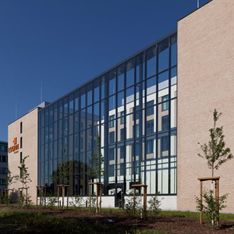 Außenansicht des Hotel Loginn in Leipzig